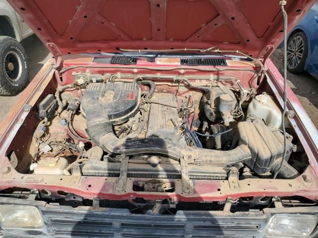 1989 Nissan D21 Short BED