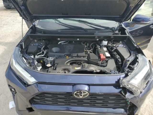 2022 Toyota Rav4 XLE Premium