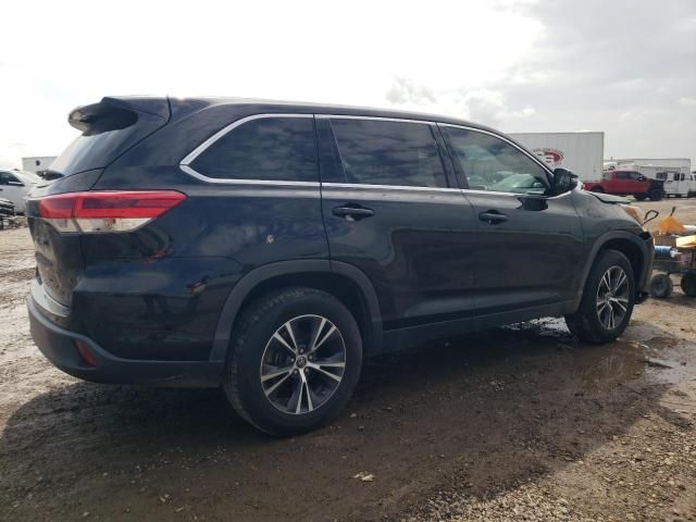 2019 Toyota Highlander LE