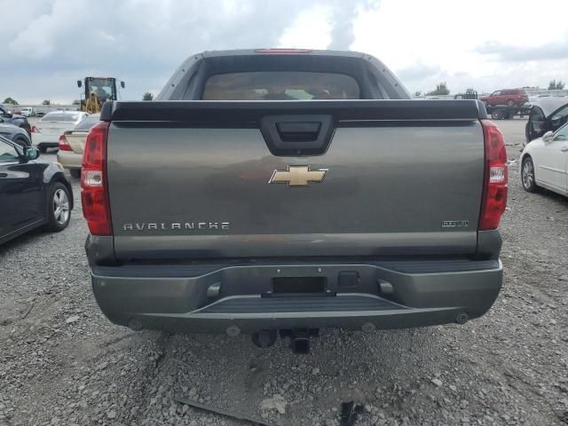 2011 Chevrolet Avalanche LT