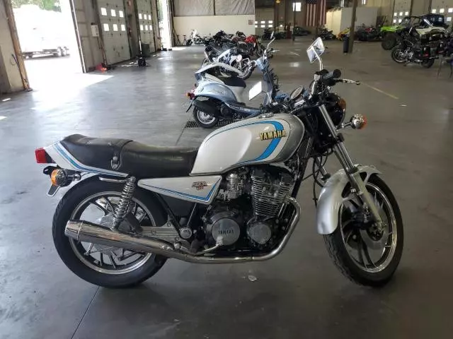 1982 Yamaha XJ650 R