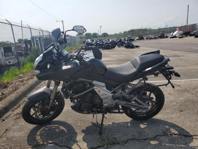 2011 Kawasaki LE650 C