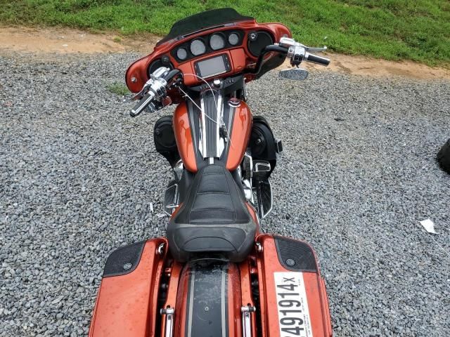 2018 Harley-Davidson Flhxse CVO Street Glide