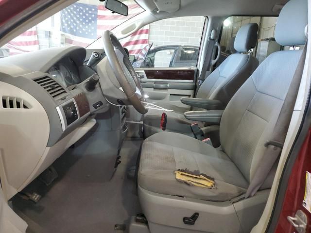 2010 Chrysler Town & Country Touring