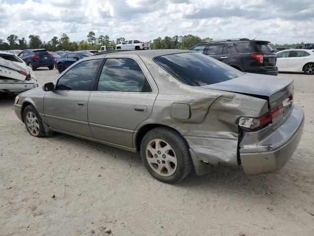 1999 Toyota Camry LE