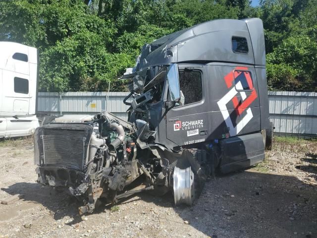 2021 Volvo VN Semi Truck