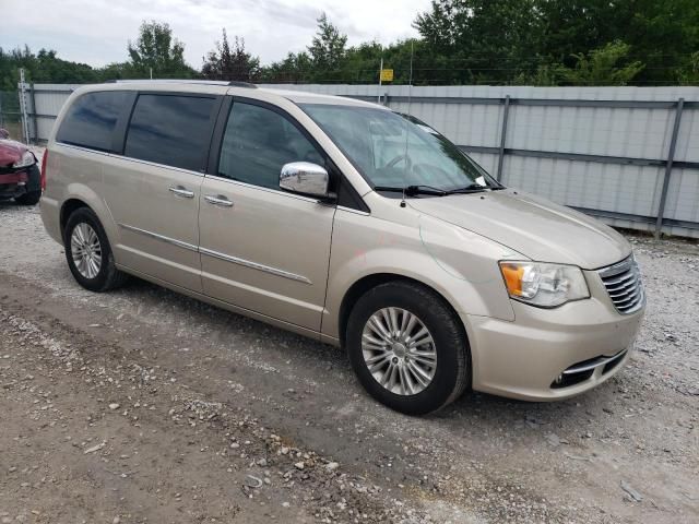 2012 Chrysler Town & Country Limited