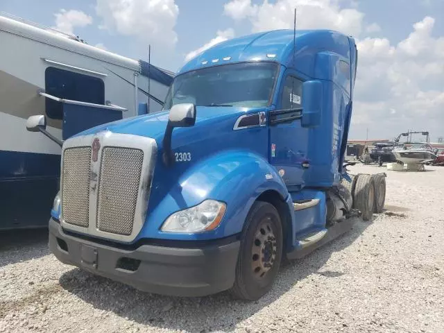 2019 Kenworth Construction T680