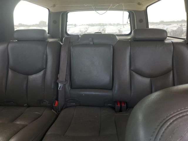 2005 Chevrolet Suburban C1500