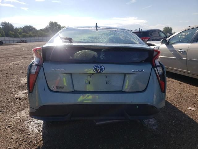 2016 Toyota Prius