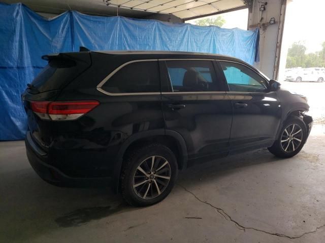 2018 Toyota Highlander SE