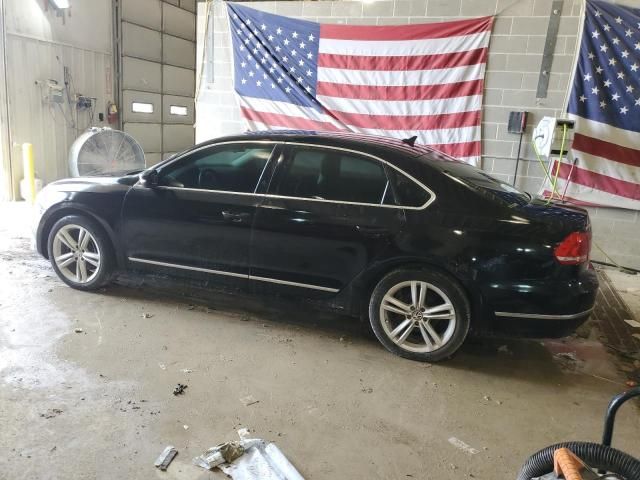 2013 Volkswagen Passat SEL