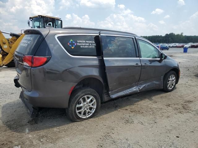 2020 Chrysler Voyager LXI