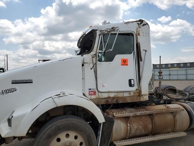 2019 Kenworth Construction T800