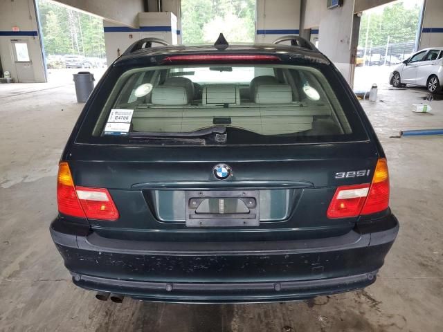 2003 BMW 325 IT