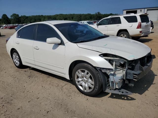 2011 Nissan Altima Base