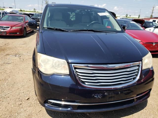 2011 Chrysler Town & Country Touring