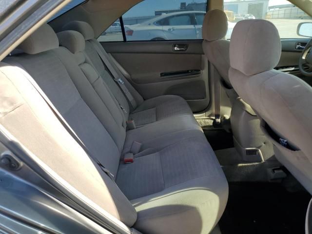 2005 Toyota Camry LE