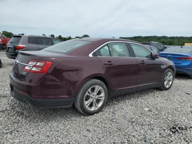 2018 Ford Taurus SEL