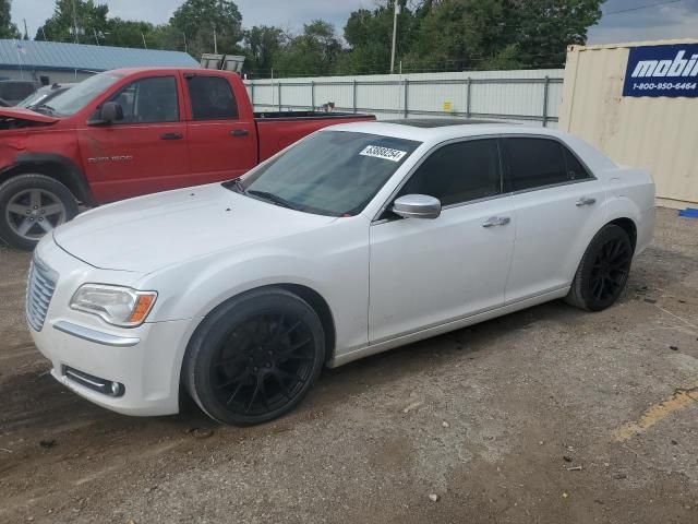 2013 Chrysler 300C Luxury