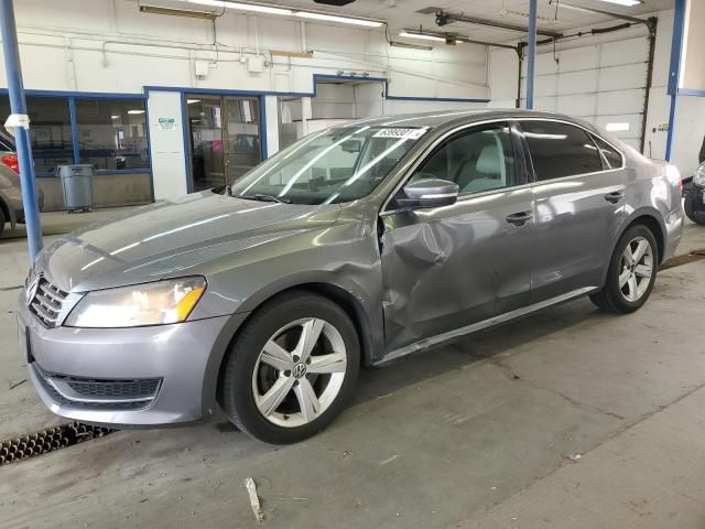 2013 Volkswagen Passat SE