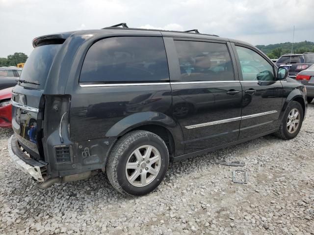 2011 Chrysler Town & Country Touring