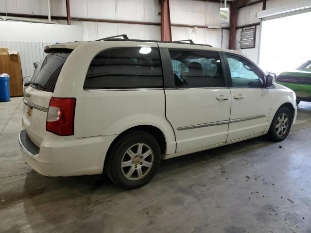 2013 Chrysler Town & Country Touring