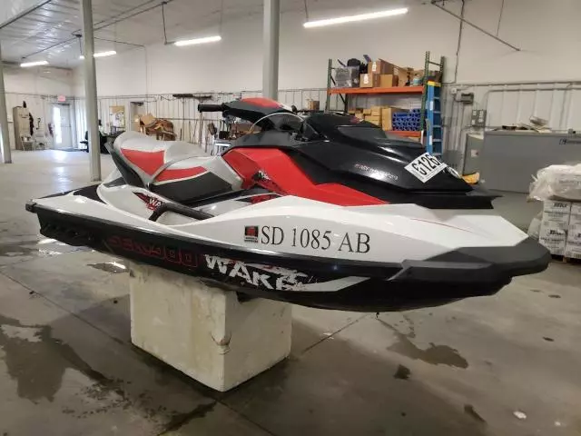 2011 Seadoo Wake 155