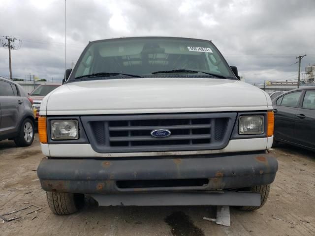 2003 Ford Econoline E150 Van