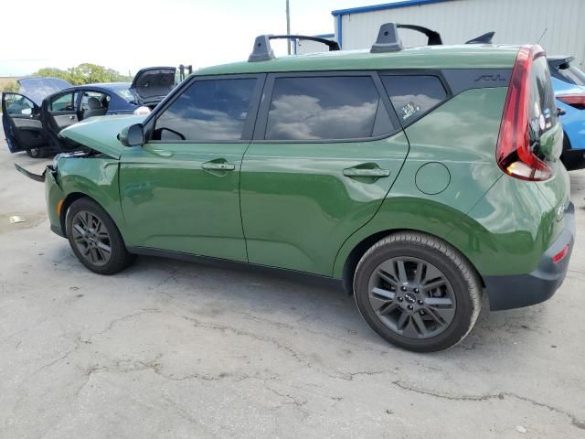 2022 KIA Soul EX