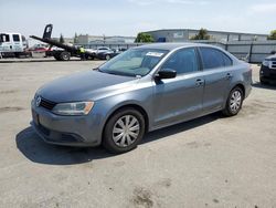 Salvage cars for sale from Copart Bakersfield, CA: 2014 Volkswagen Jetta Base