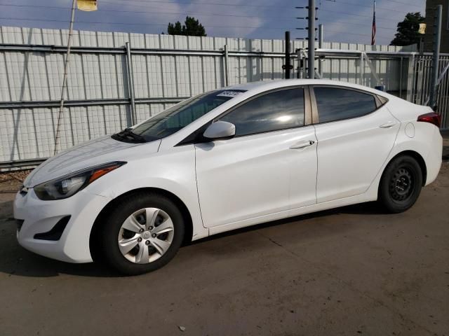 2016 Hyundai Elantra SE