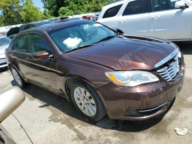 2013 Chrysler 200 LX