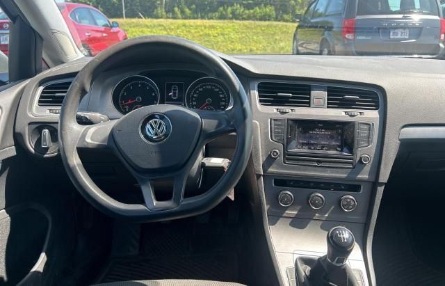 2017 Volkswagen Golf S