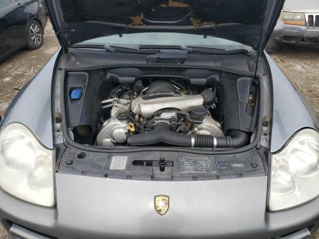 2004 Porsche Cayenne S