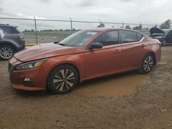 Carros dañados por inundaciones a la venta en subasta: 2020 Nissan Altima SR