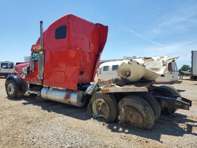 1997 Freightliner Conventional FLD120