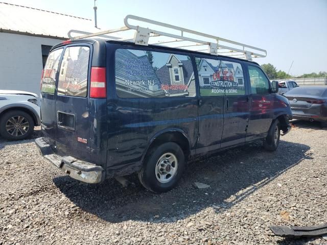 2010 GMC Savana G2500