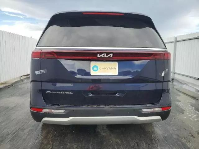 2022 KIA Carnival LX