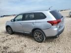 2016 Mitsubishi Outlander ES