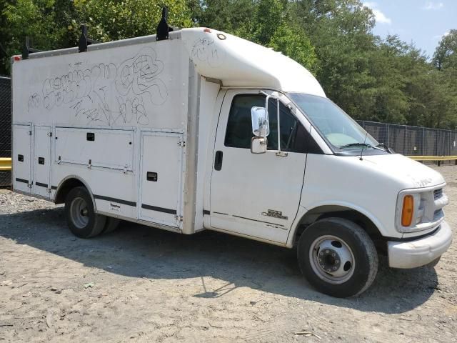 2001 Chevrolet Express Cutaway G3500