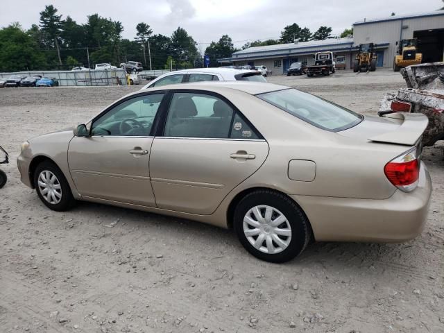 2005 Toyota Camry LE