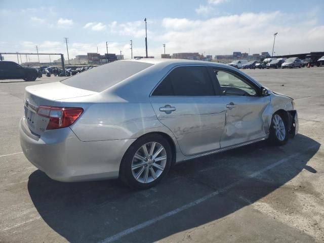 2014 Toyota Camry Hybrid