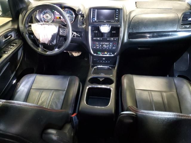 2015 Chrysler Town & Country S