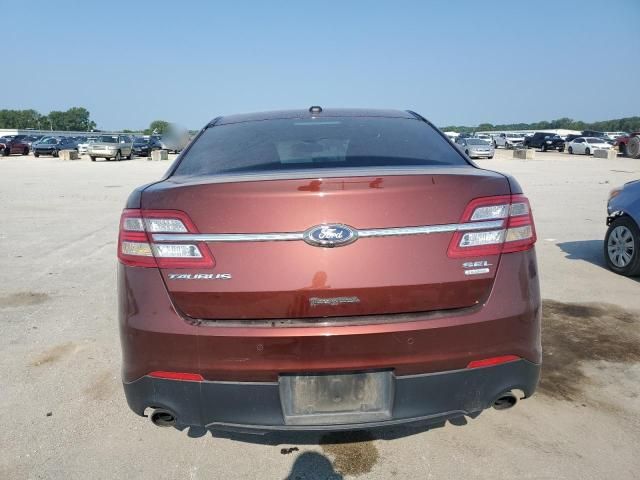 2015 Ford Taurus SEL