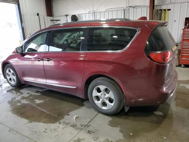 2017 Chrysler Pacifica Touring L Plus