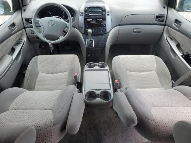 2007 Toyota Sienna CE