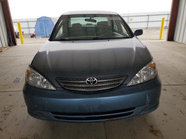 2004 Toyota Camry LE