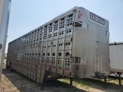 Salvage trucks for sale at Wichita, KS auction: 2017 Wfal Trailer