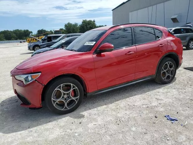 2020 Alfa Romeo Stelvio TI